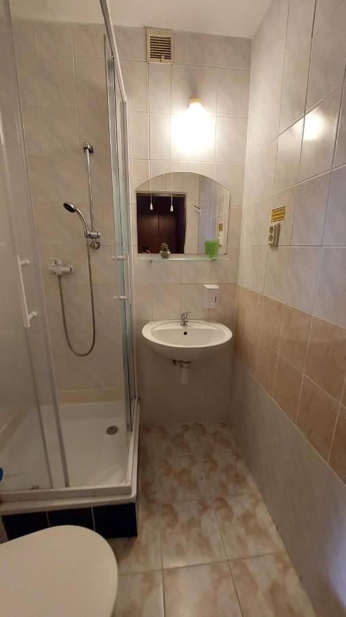 Penzion Saris Prešov Exterior foto
