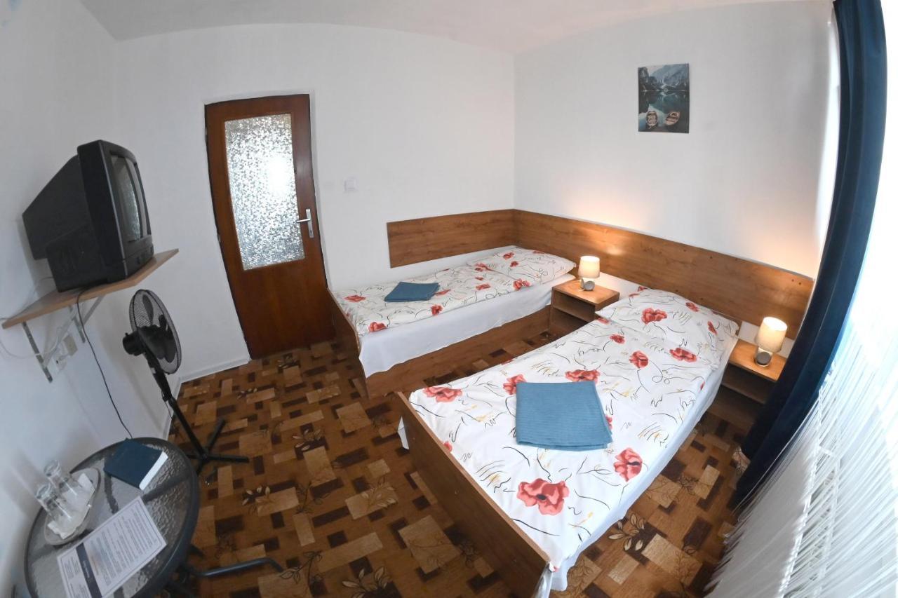 Penzion Saris Prešov Exterior foto
