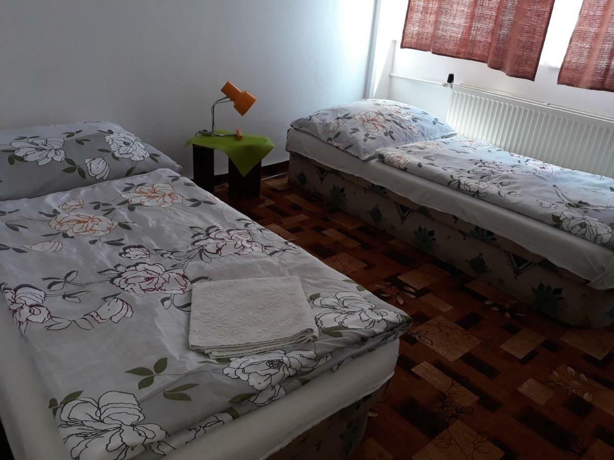 Penzion Saris Prešov Exterior foto