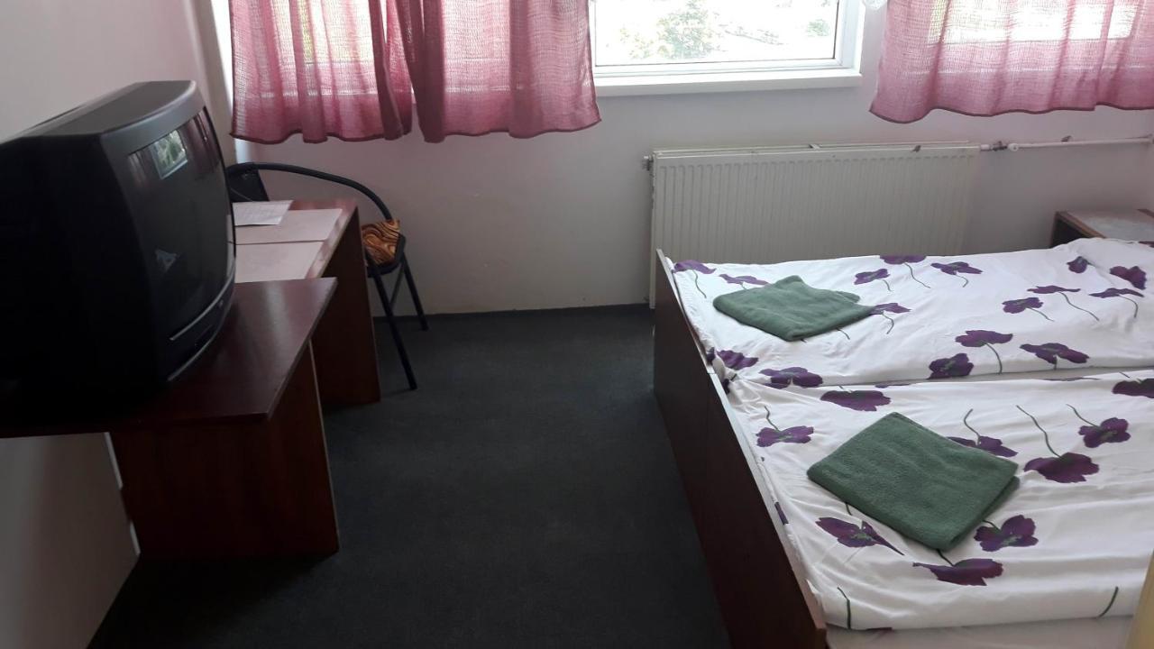 Penzion Saris Prešov Exterior foto